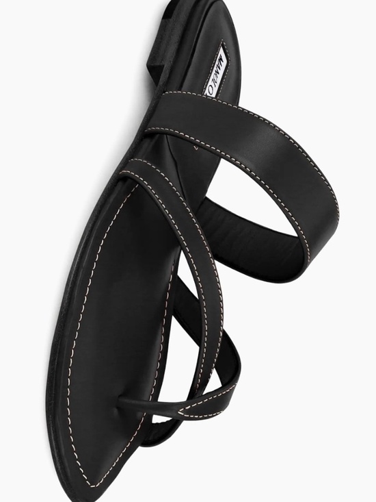 Manolo Blahnik Shoes - Manolo Blahnik Susa Leather Thong Sandals